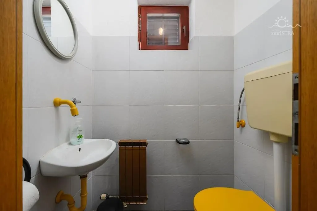 Apartment Lili 4