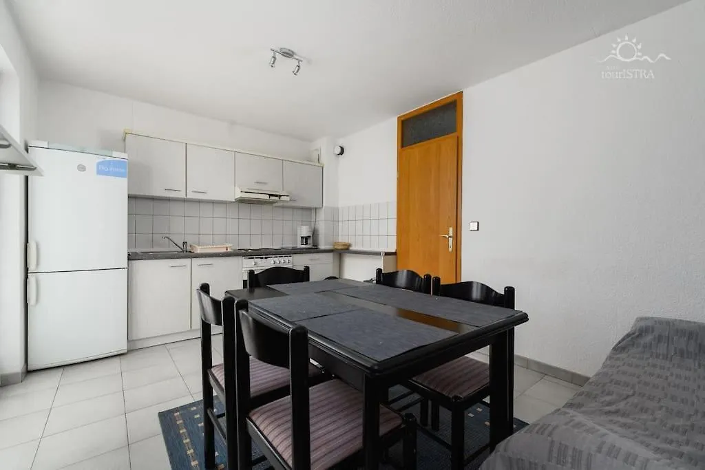 Apartment Lili 4 Umag
